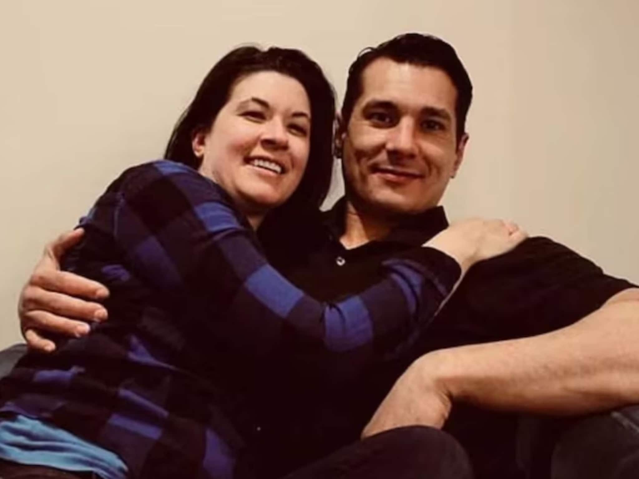 जोडीदाराला घटस्फोट, बहीण-भाऊ झाले नवरा-बायको, मूलही झालं, पण नंतर घडलं ते धक्कादायक