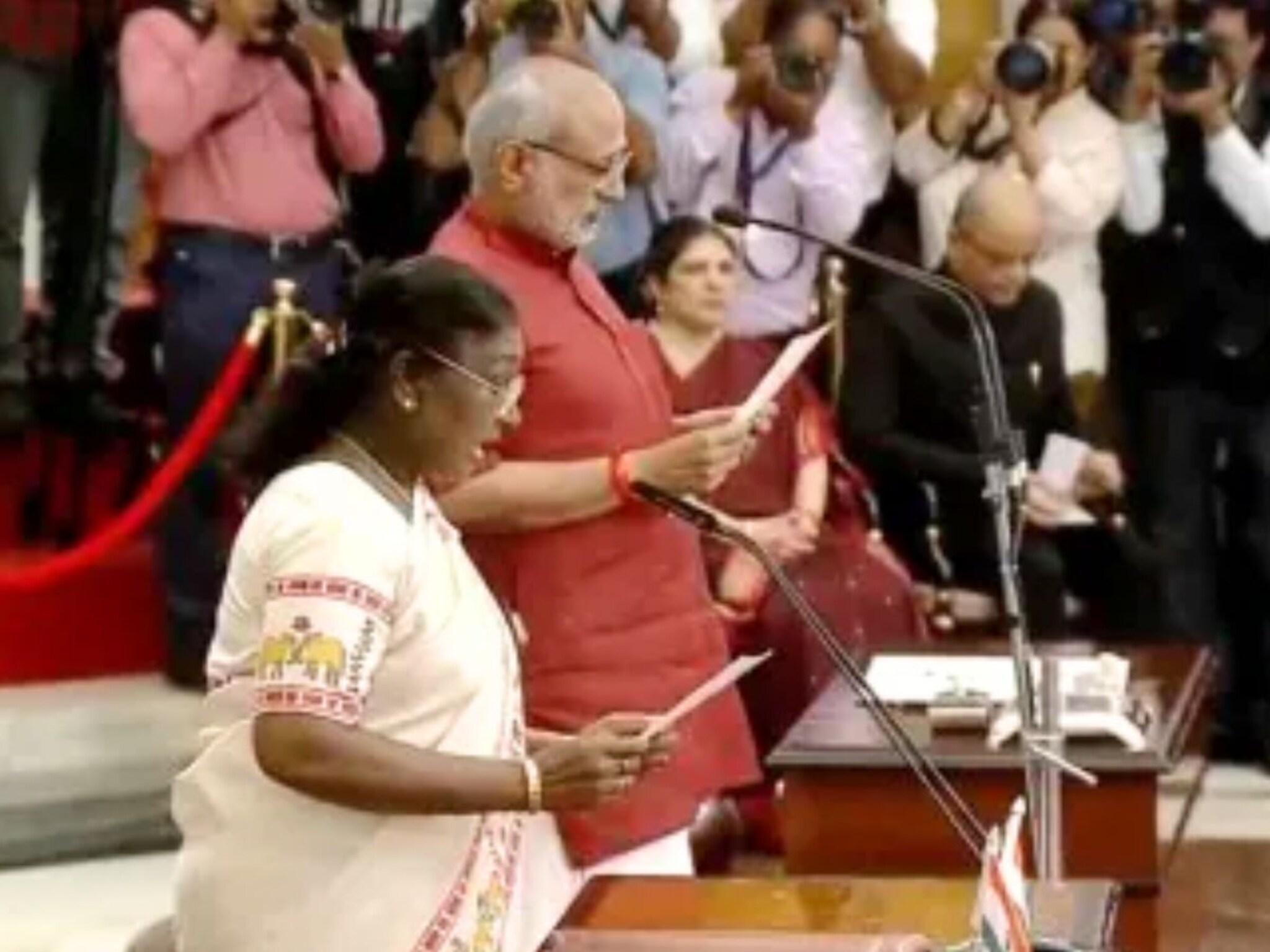 Vice President CP Radhakrishnan : राधाकृष्णन यांनी घेतली उपराष्ट्रपति‍पदाची शपथ, PM मोदींसह धनगडांसह कोण उपस्थित?