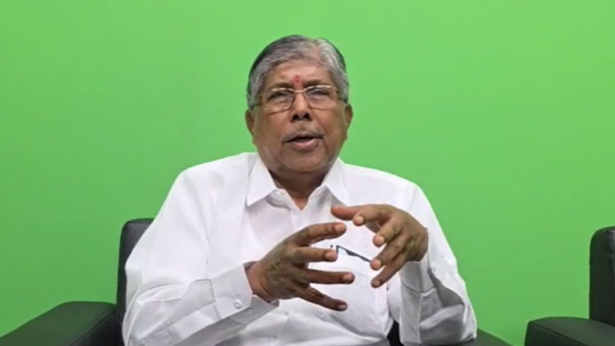 ...तर काँग्रेस आघाडीतून बाहेर पडेल, महापालिकेच्या तोंडावर चंद्रकांत पाटील यांची मोठी भविष्यवाणी