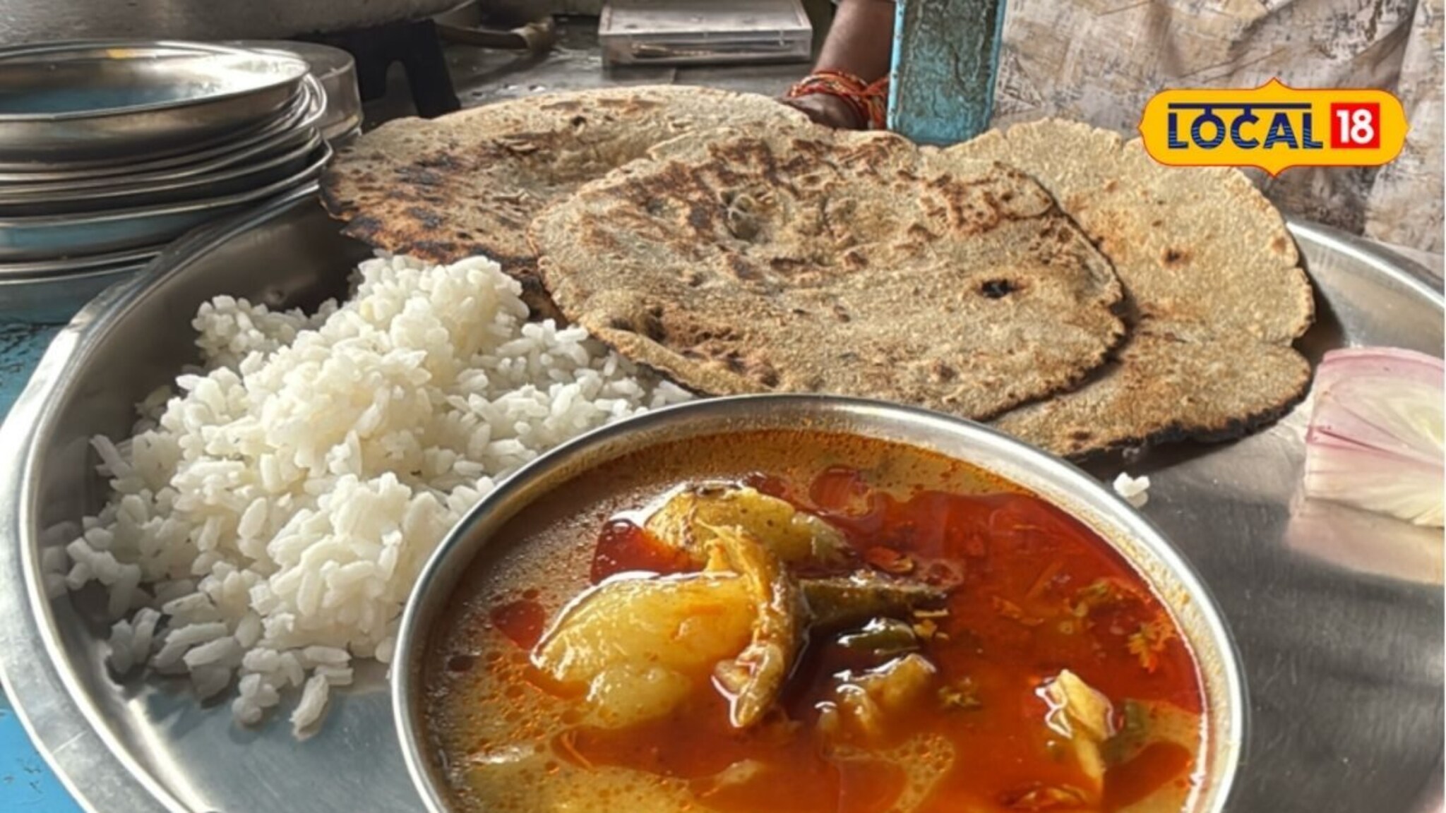 Cheap Food Nashik: अस्सल घरगुती जेवण, फक्त 35 रुपयांत, नाशिकमधील हे ठिकाण माहितीये का?