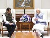 मुख्यमंत्री देवेंद्र फडणवीसांनी घेतली पंतप्रधान नरेंद्र मोदींची भेट...