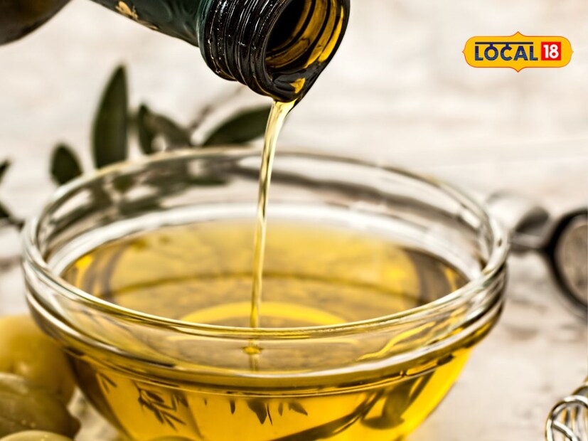 खाद्यतेल हा भारतासह जगभरातील लोकांच्या आहाराचा एक महत्त्वाचा भाग आहे. बहुतांशी खाद्यपदार्थ बनवताना तेलाचा वापर होतो. तेलामुळे अन्नाची चव वाढते. पण, योग्य खाद्यतेलाची निवड करणे आरोग्यदायी जीवनशैलीसाठी खूप महत्त्वाचं आहे. तेल म्हणजे फक्त पदार्थांना चव देण्याचं माध्यम नाही, तर त्यातून आपल्या शरीरासाठी आवश्यक असलेले पोषक घटक देखील मिळतात. खाद्यतेल हा भारतासह जगभरातील लोकांच्या आहाराचा एक महत्त्वाचा भाग आहे. बहुतांशी खाद्यपदार्थ बनवताना तेलाचा वापर होतो. तेलामुळे अन्नाची चव वाढते. पण, योग्य खाद्यतेलाची निवड करणे आरोग्यदायी जीवनशैलीसाठी खूप महत्त्वाचं आहे. तेल म्हणजे फक्त पदार्थांना चव देण्याचं माध्यम नाही, तर त्यातून आपल्या शरीरासाठी आवश्यक असलेले पोषक घटक देखील मिळतात.