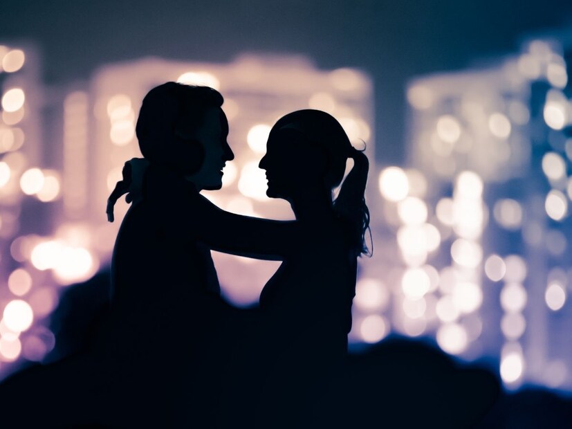 उत्तर प्रदेशच्या रामपूर जिल्ह्यातील विशरजीत आणि बिहारच्या कटिहारची अमिना खातू दोघं गर्लफ्रेंड-बॉयफ्रेंड. 2 वर्षांपासून त्यांचं रिलेशन. नॉर्थ दिल्लीतील वझिराबादमध्ये ते दोघंही एकत्र राहत होते. उत्तर प्रदेशच्या रामपूर जिल्ह्यातील विशरजीत आणि बिहारच्या कटिहारची अमिना खातू दोघं गर्लफ्रेंड-बॉयफ्रेंड. 2 वर्षांपासून त्यांचं रिलेशन. नॉर्थ दिल्लीतील वझिराबादमध्ये ते दोघंही एकत्र राहत होते.