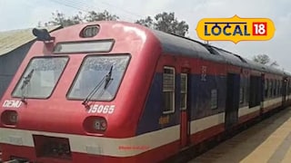 Ahilyanagar-Beed Railway: रेल्वेच्या कासवगतीने प्रवासी त्रस्त, अडीच तासांचा प्रवास होतो 5 तासात! Ahilyanagar-Beed Railway: रेल्वेच्या कासवगतीने प्रवासी त्रस्त, अडीच तासांचा प्रवास होतो 5 तासात!