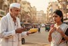 'सोन्याची विट देतो', म्हणत महिलेला गंडवलं, अंगावरचे सर्व दागिने केले लंपास...