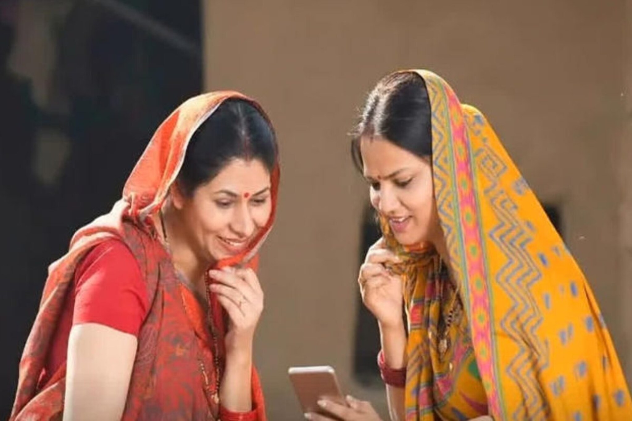 सांगलीत लाडक्या बहिणींना धक्का! जिल्ह्यात 'इतक्या' लाख महिला अपात्र, शासनाने...