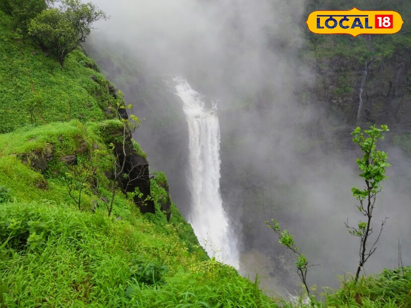 मागील काही दिवसात मराठवाड्यातील सर्व आठही जिल्ह्यात मुसळधार हजेरी लावण्याचा पाहायला मिळालं. परंतु 28 सप्टेंबरपासून पावसाचा जोर कमी होण्यास सुरुवात झाली आहे. पुढील काही दिवस मराठवाड्यात हलक्या ते मध्यम पावसाची शक्यता आहे.