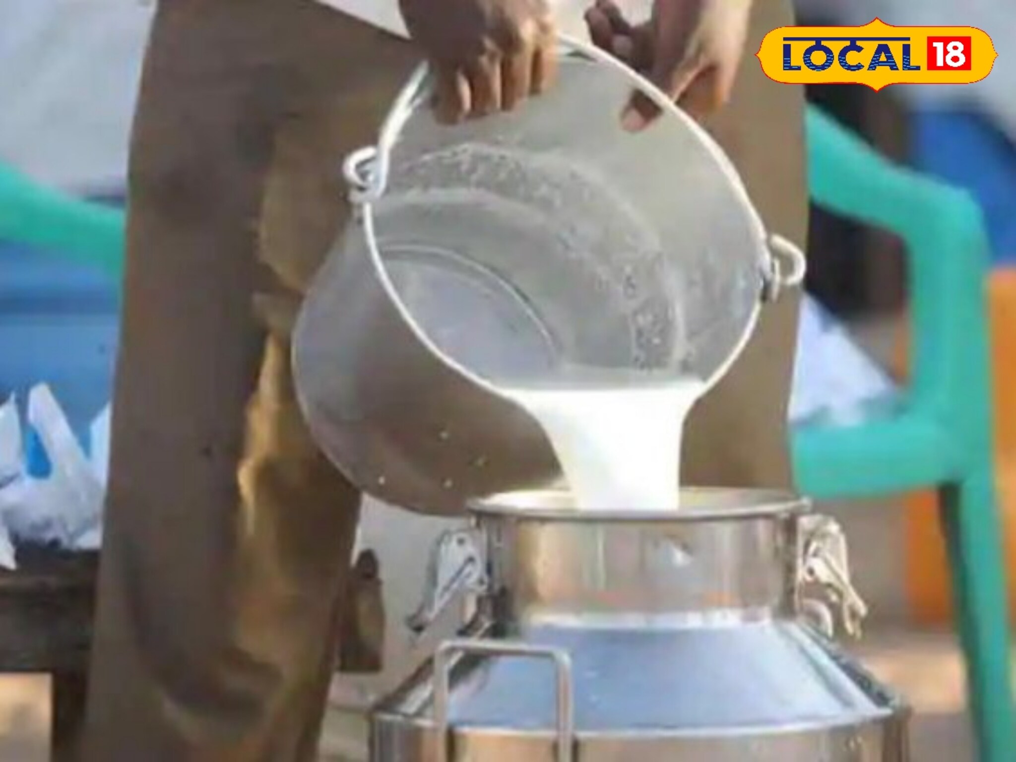 शेतीसोबत दुग्ध व्यवसाय कसा सुरू करावा? उत्पादनात कशी होईल वाढ? तज्ज्ञांचा सल्ला