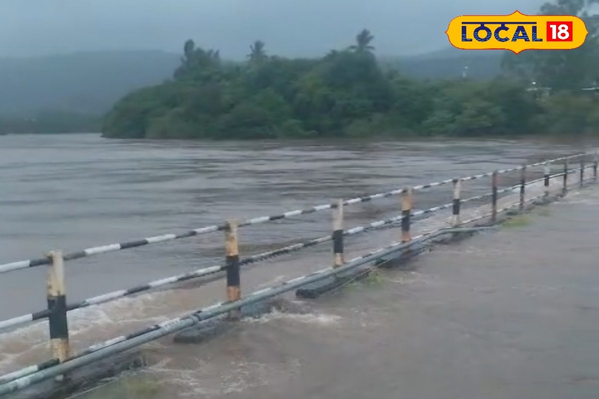Weather Alert: कुठं रेड, तर कुठं ऑरेंज अलर्ट, पश्चिम महाराष्ट्राचं टेन्शन वाढवणारं अपडेट