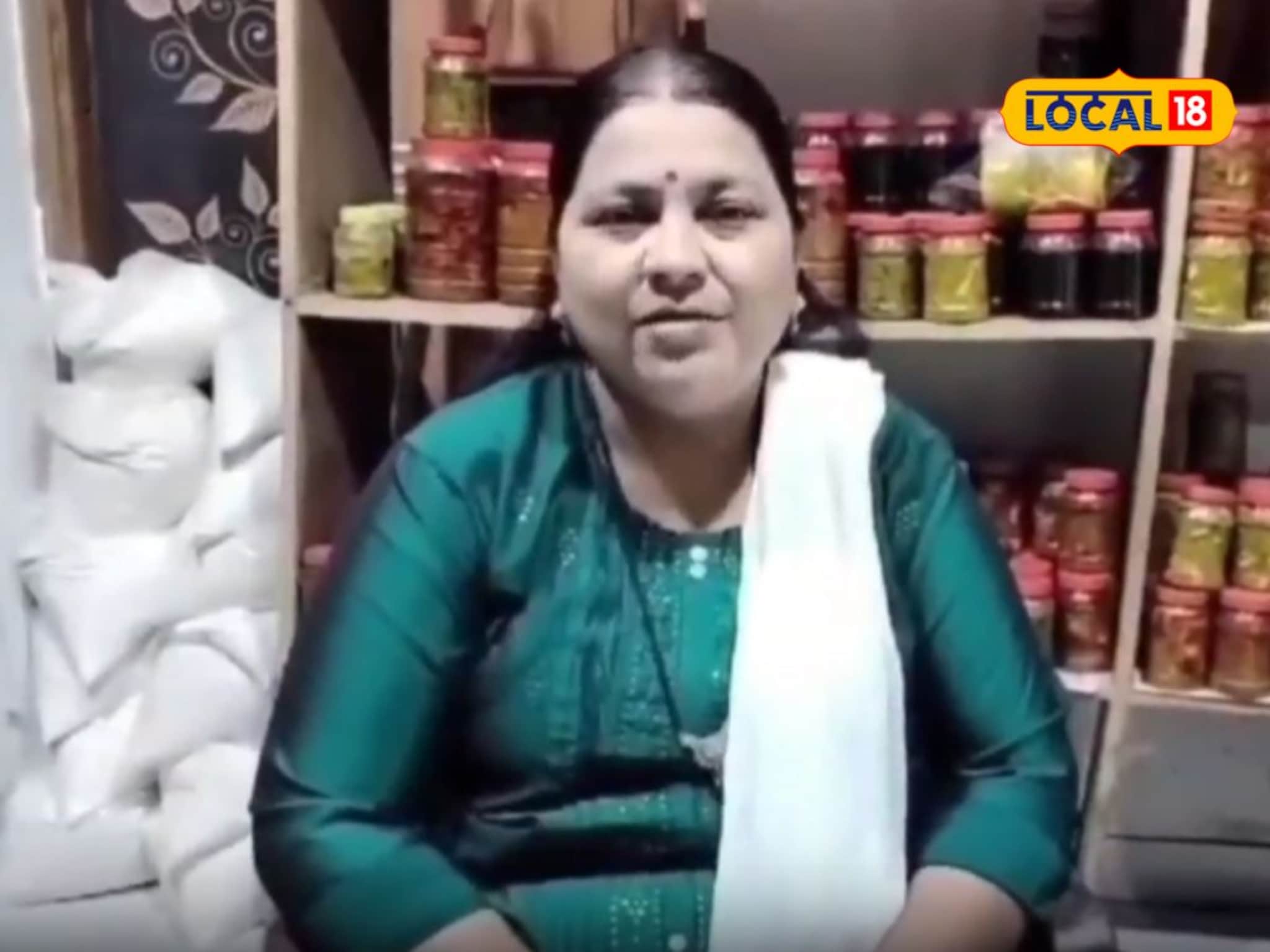 Success story: 13 रुपये मजुरीवर केलं काम, सुरू केला गृहउद्योग, महिलेची आता लाखात उलाढाल