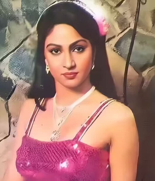 ज्या पतीवर तिने भरवसा ठेवला, तोच तिच्यासाठी हैवान ठरला. अखेर जीव वाचवण्यासाठी २०१९ मध्ये त्यांनी थेट पोलिसांत तक्रार दाखल केली होती.