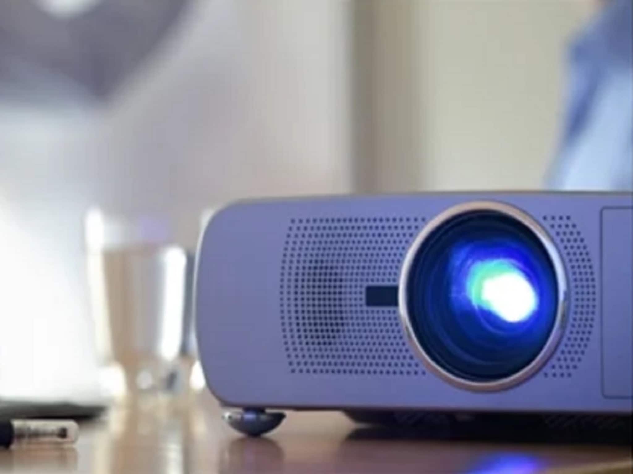 6,990 रुपयांत तुमच्या घरात असेल प्रायव्हेट थिएटर! मिळेल जबरदस्त एक्सपीरियन्स