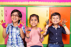 मुलांना शिकवा मैत्रीचे हे 5 महत्त्वाचे नियम, मुलं चुकीच्या व्यक्तींपासून राहतील