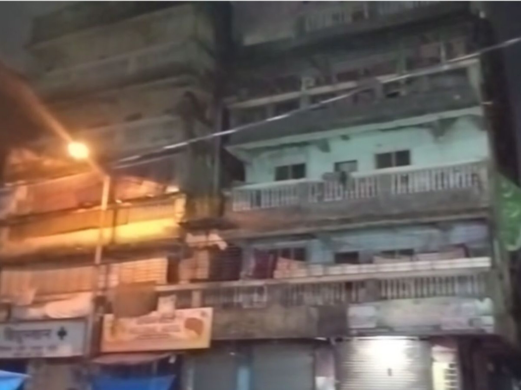 विरार इमारत दुर्घटनेनंतर नालासोपाऱ्यात मोठी घटना,नागरीक जीव मुठीत धरून धावले, ने