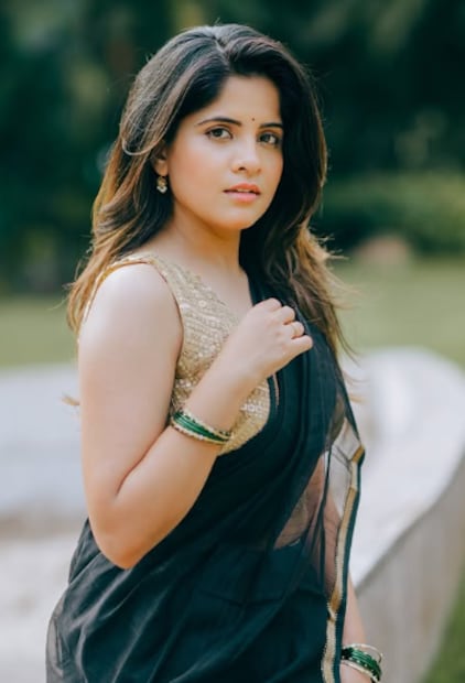  अमृता 'बिग बॉस मराठी'मध्येही सहभागी झाली होती. आपल्या दमदार खेळीने तिने बिग बॉसप्रेमींचंही चांगलच मनोरंजन केलंय.
