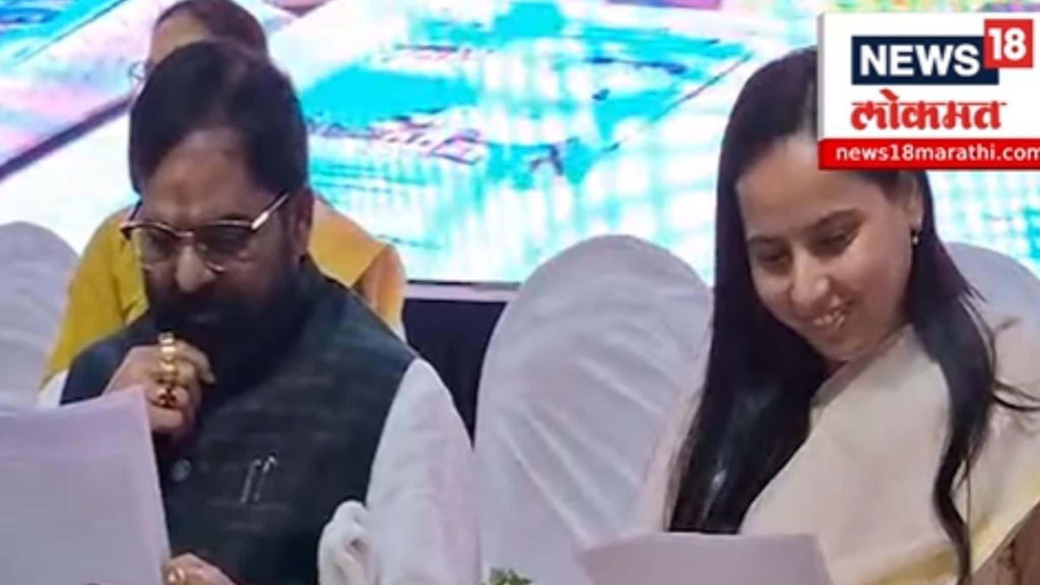 कट्टर राजकीय वैरी मंत्री गोगावले- तटकरे एकाच मंचावर, शेजारी बसून गप्पाही मारल्या