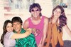 नाइट क्लबमध्ये भेट अन् एअर होस्टेसच्या प्रेमात पडले चंकी पांडे, Love Story!