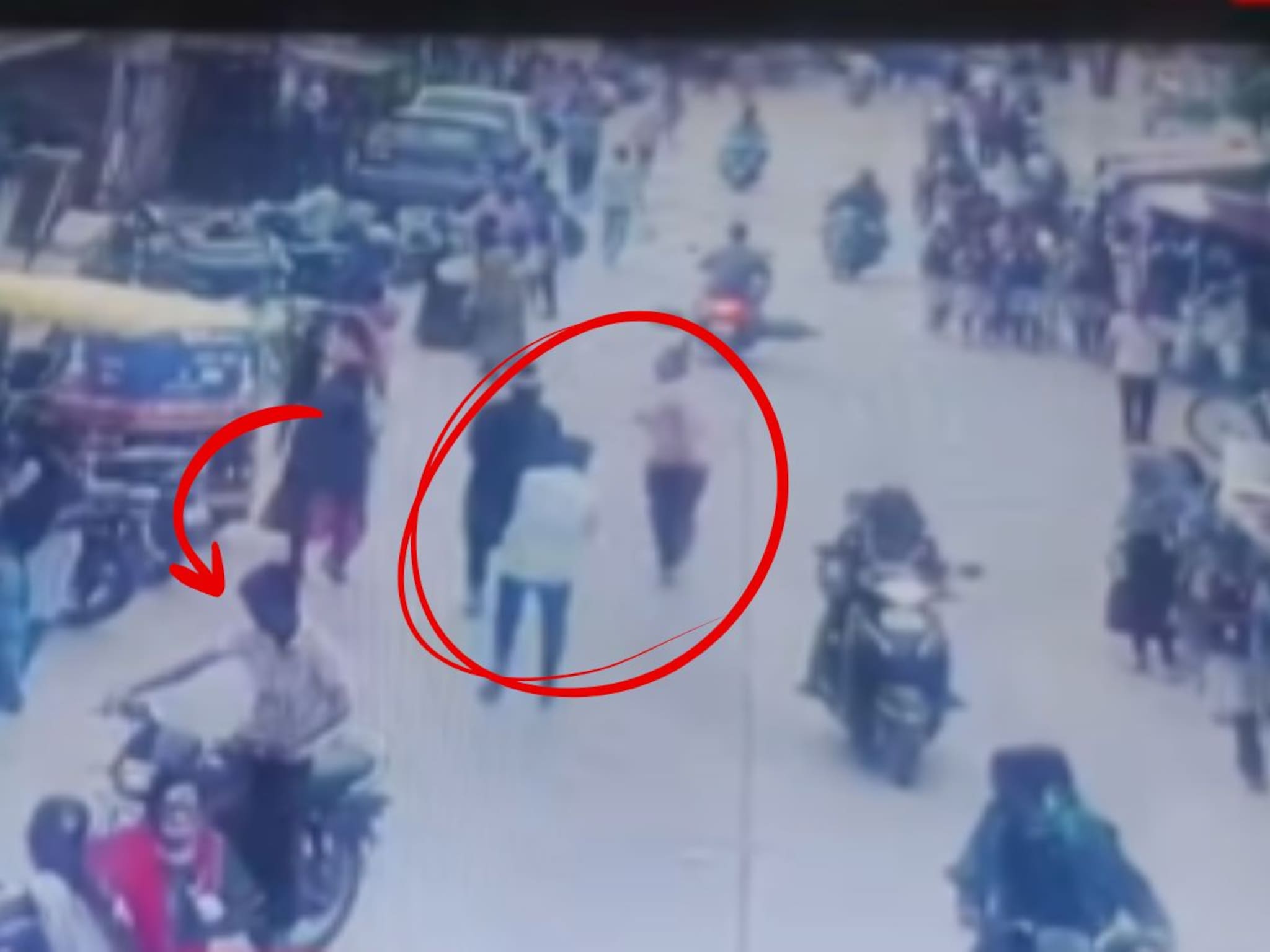 पुन्हा 'खून का बदला खून', साताऱ्यात आंदेकर टोळीचा प्लॅन कॉपी, दोघांचा मन्या शेखवर गोळीबार