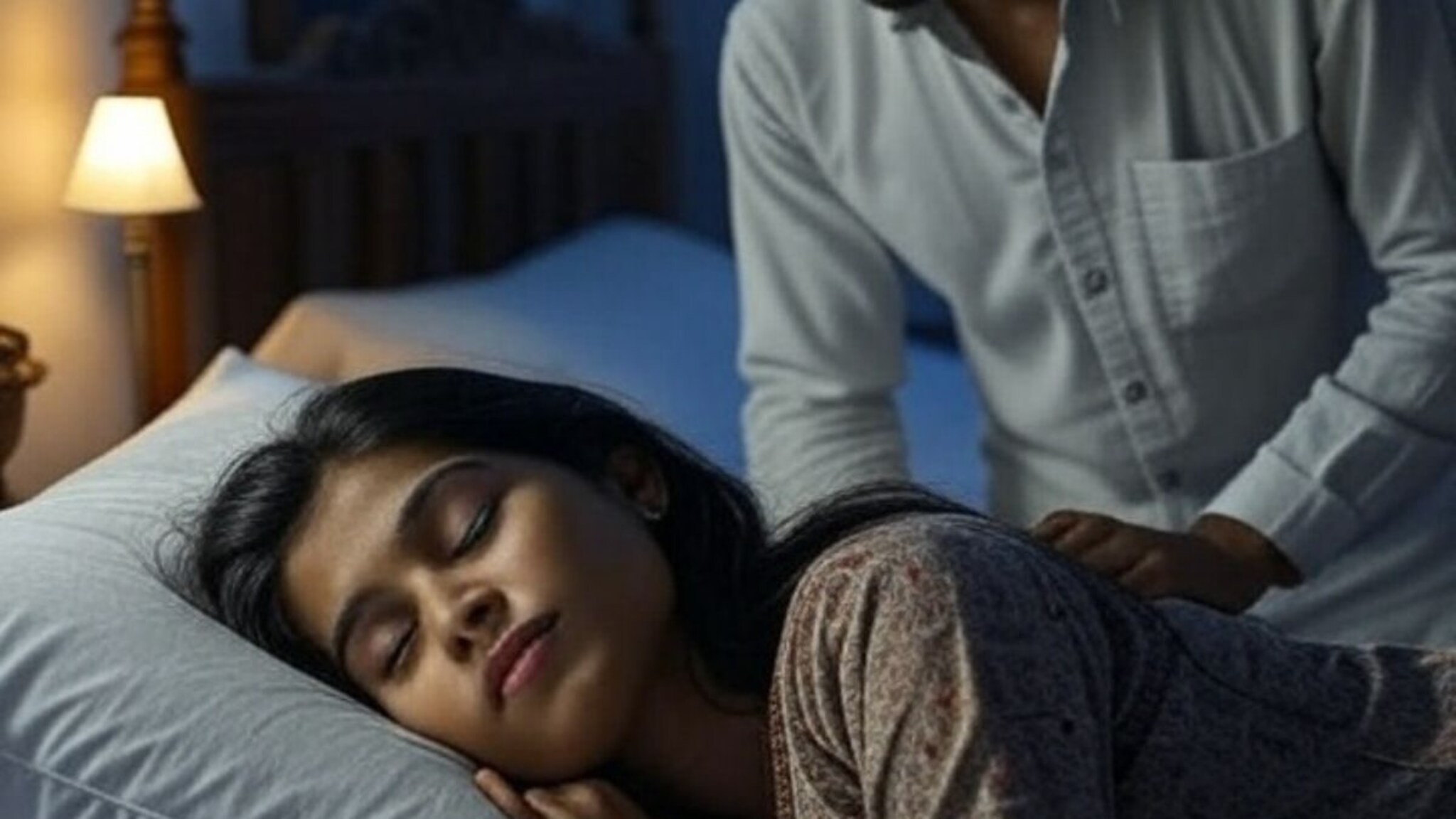 घरात झोपली होती तरुणी, बापाने झोपेतच घोटला गळा मग..., राज्याला हादरवणारी घटना!