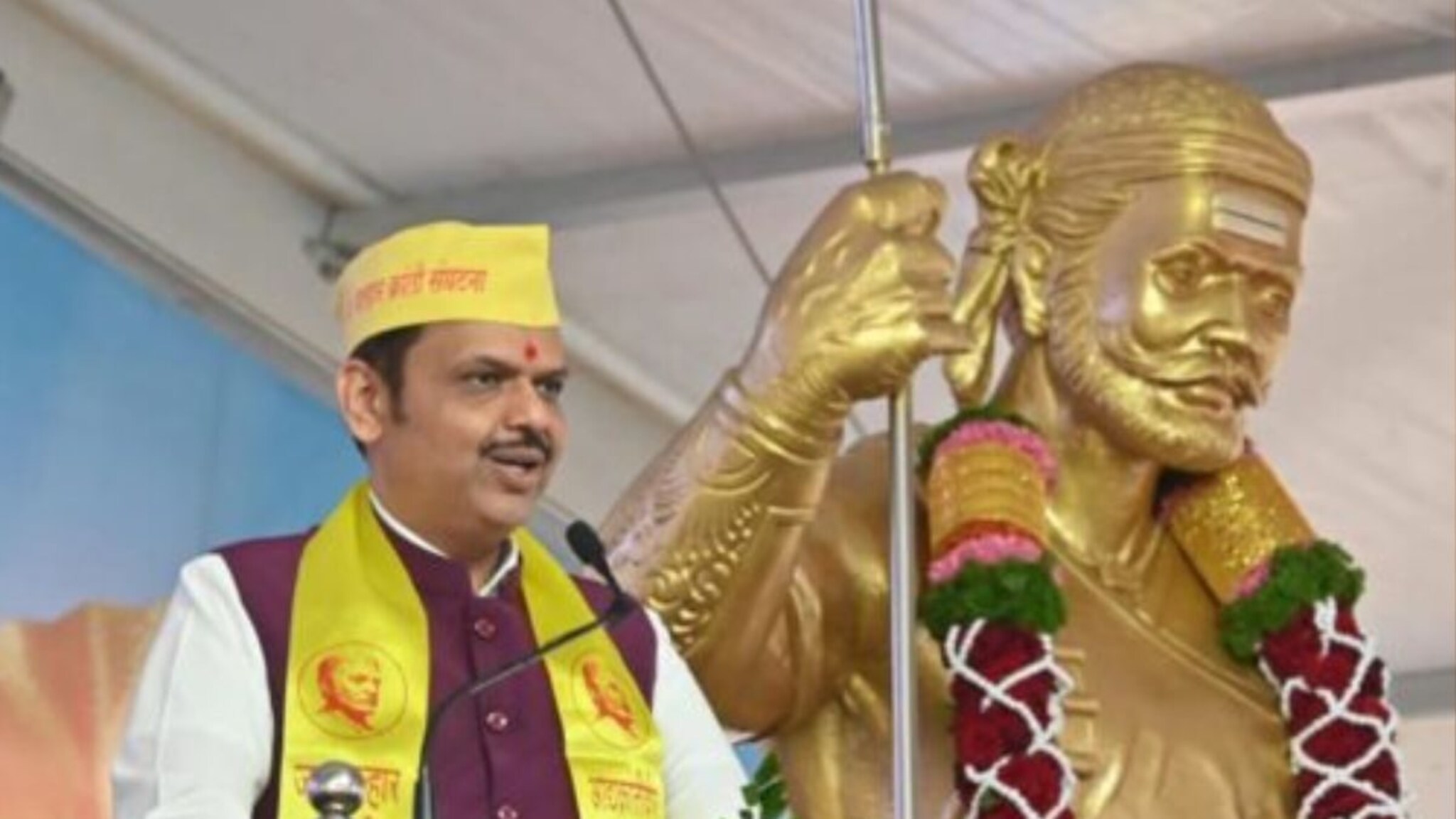 रामोशी समाजातील युवकांसाठी फडणवीसांची मोठी घोषणा, २ लाखांचं विना तारण कर्ज तसेच उद्योगासाठी १५ लाख!