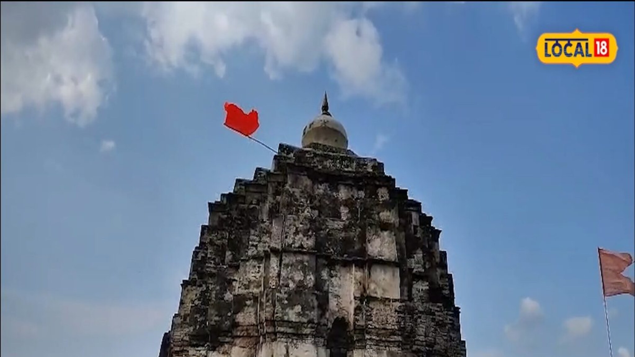 लोणार सरोवरातील प्राचीन मंदिर पहिल्यांदाच पाण्याखाली