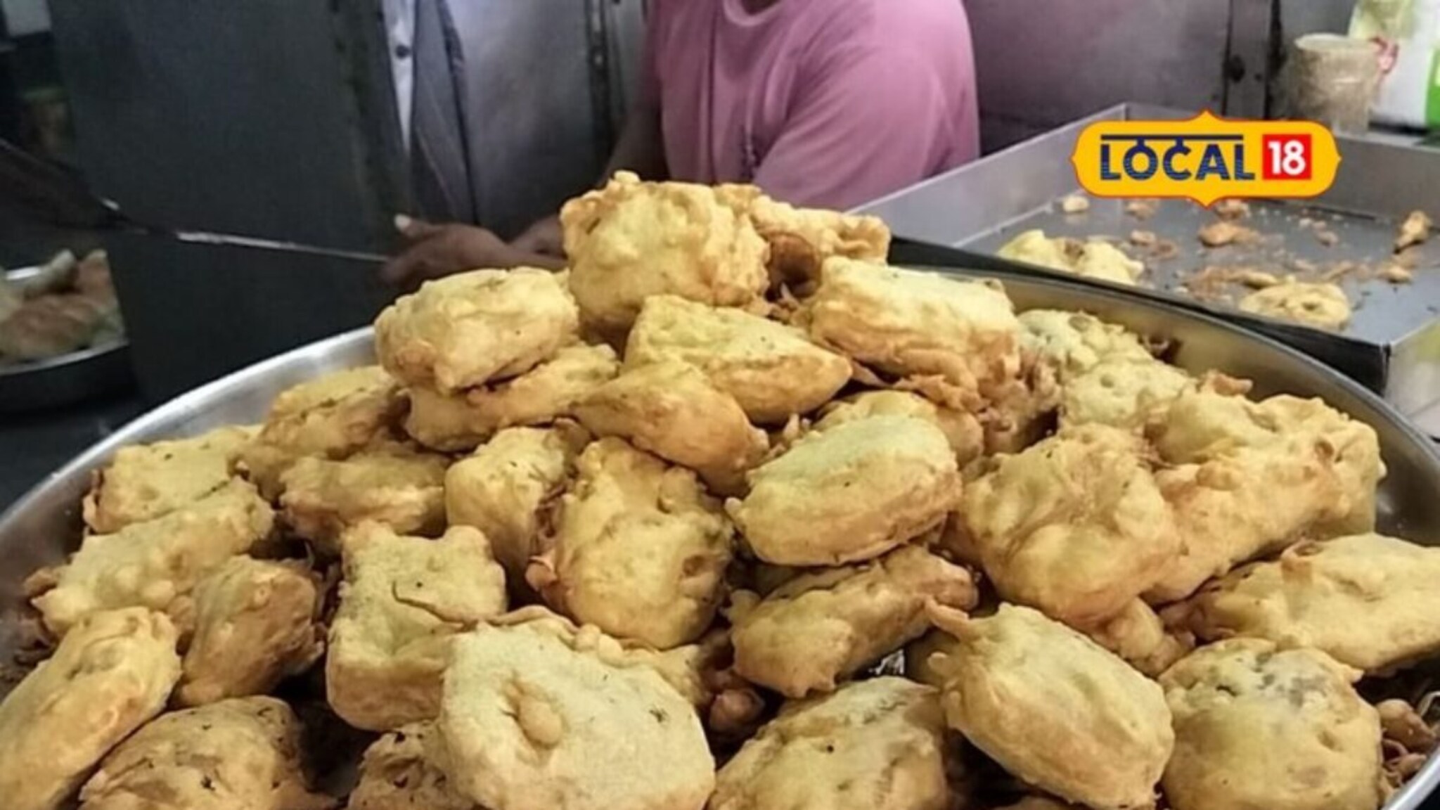 Famous Bread Patties Pune: 50 वर्षांची परंपरा, पुण्यात प्रसिद्ध आहे ब्रेड पॅटिस, अशी चव तुम्ही चाखलीच नसेल