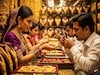 सलग दुसऱ्या दिवशी इतक्या रुपयांनी स्वस्त झालं सोनं, शुक्रवारी 26 सप्टेंबरचे दर