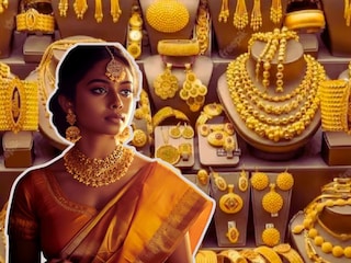 सोन्याच्या दरात उलटफेर होणार! नव्या वर्षाच्या पहिल्या महिन्यात किती असणार दर? एक्सपर्टने आकडा सांगितला... सोन्याच्या दरात उलटफेर होणार! नव्या वर्षाच्या पहिल्या महिन्यात किती असणार दर? एक्सपर्टने आकडा सांगितला...