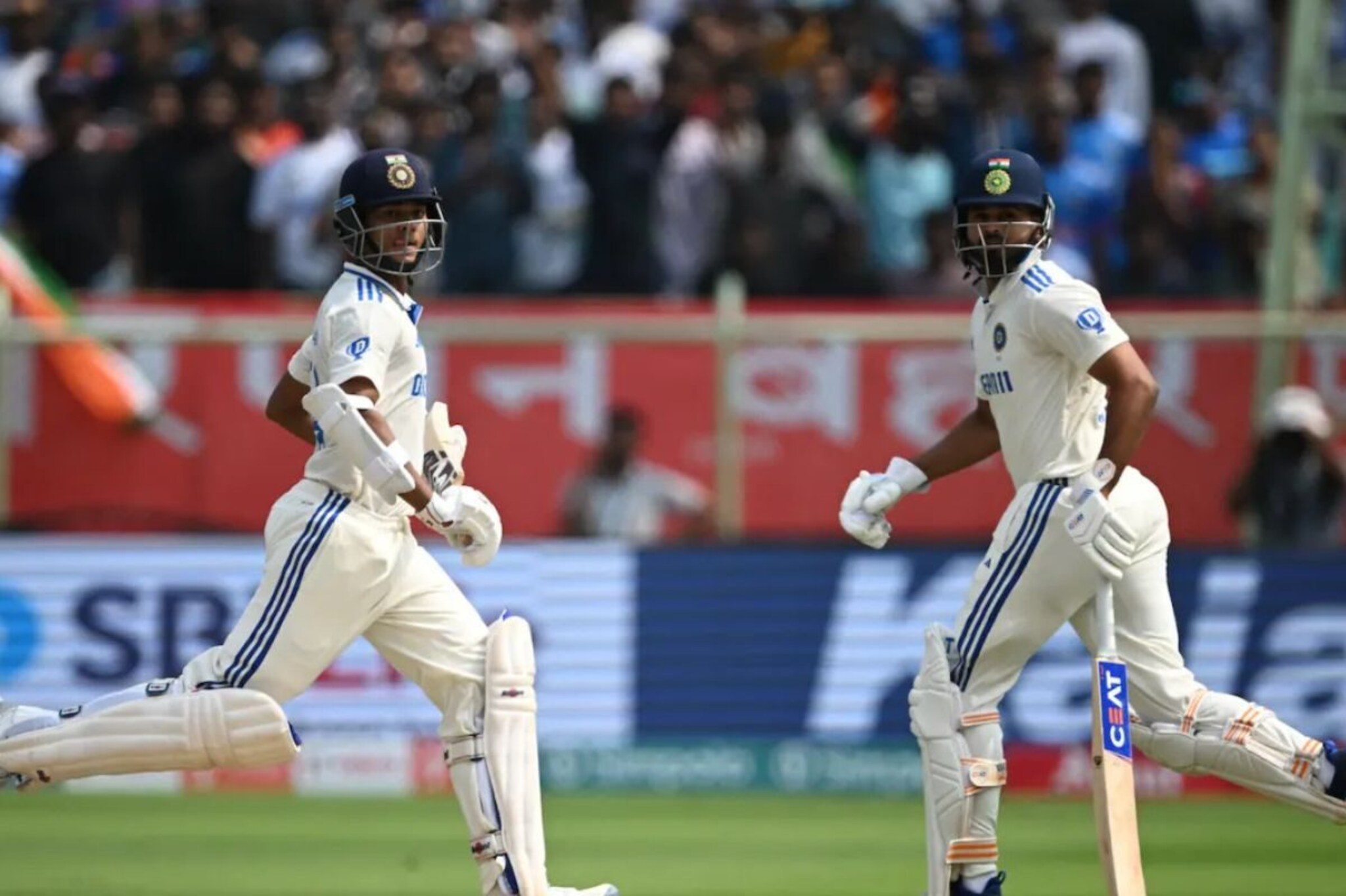 श्रेयस अय्यर-जयस्वाल फेल... गंभीरने टीमबाहेर केलं त्यानेच ठोकलं खणखणीत शतक!