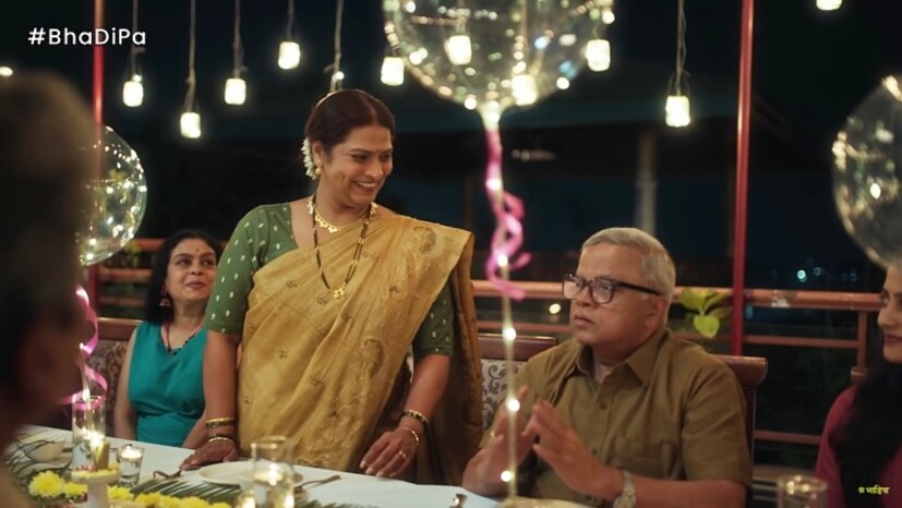 'मना'चे श्लोक' या चित्रपटातून लीना भागवत, मंगेश कदम ही हिट जोडी पहिल्यांदाच मोठ्या पडद्याच्या माध्यमातून प्रेक्षकांच्या भेटीला येत आहे.