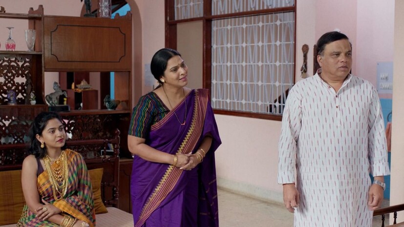 'मना'चे श्लोक' हा सिनेमा 10 ऑक्टोबरला रिलीज होणार आहे. या सिनेमांत मृण्मयी देशपांडे, राहुल पेठे, पुष्कराज चिरपुटकर, सुव्रत जोशी, सिद्धार्थ मेनन, हरीश दुधाडे आणि करण परब असे कलाकार आहेत.