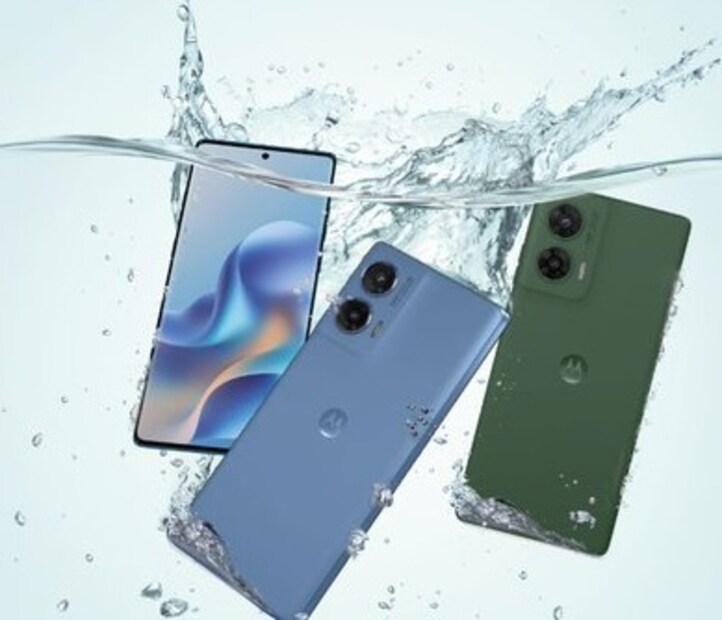 Moto G 96 5G- स्टॉक अँड्रॉइड अनुभव आणि प्रीमियम बिल्ड क्वालिटी हवी असल्यास हा Motorola चा फोन सर्वोत्तम आहे. 6.7 इंचाची P-OLED स्क्रीन, 144Hz रिफ्रेश रेट आणि कर्व्ह्ड डिस्प्लेसह येतो. Snapdragon 7S Gen 2 प्रोसेसरसह 5000mAh बॅटरी आणि 68W फास्ट चार्जिंगची सुविधा दिली आहे.