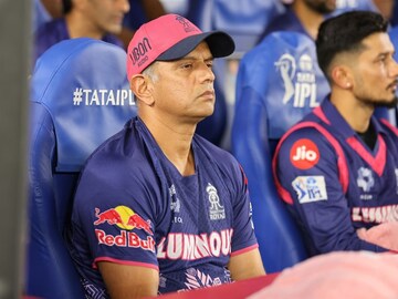 'RR ने अपमान करून द्रविडला बाहेर केलं', विराटच्या सगळ्यात जवळच्या व्यक्तीचा खळबळजनक गौप्यस्फोट