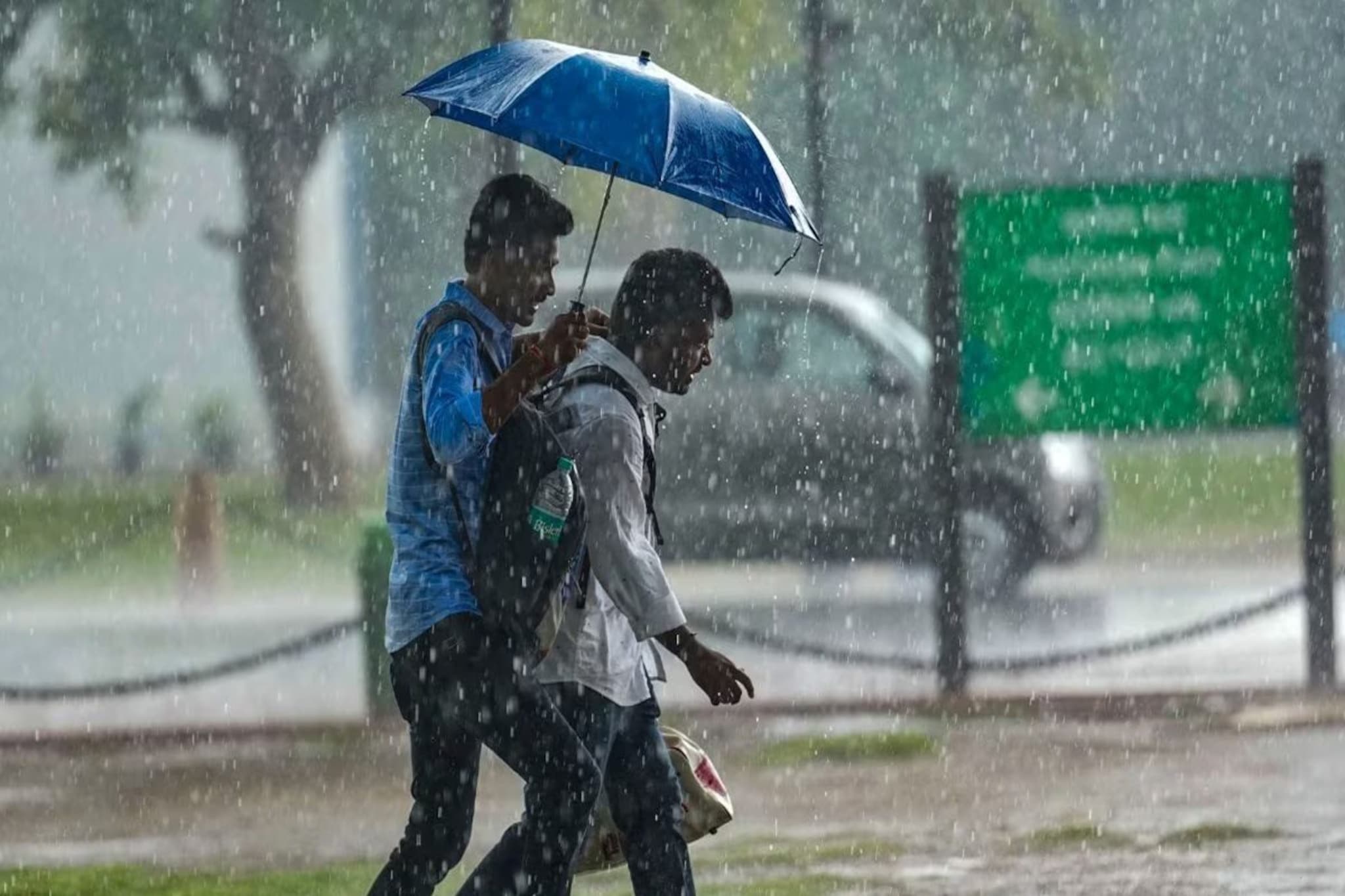 थंडी विसरा, 10 नोव्हेंबरपर्यंत छत्रीच ठेवा, IMD कडून या जिल्ह्यांसाठी अलर्ट