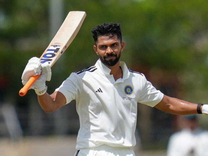 ऋतुराज गायकवाडने महाराष्ट्राच्या पहिल्या डावात 116 धावांची शतकीय खेळी केली होती.तर महाराष्ट्राच्या दुसऱ्या डावात पृथ्वी शॉने 222 धावा करत डबल सेंच्यूरी केली होती. 