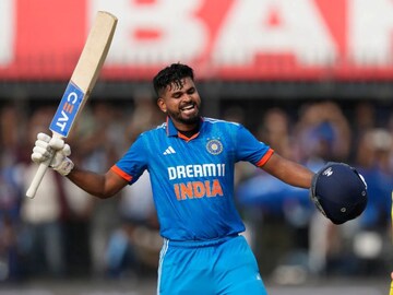 श्रेयस अय्यरच खतरनाक कमबॅक, 13 बॉलमध्ये 58 धावांची वादळी खेळी,आता न्यूझीलंडच्या