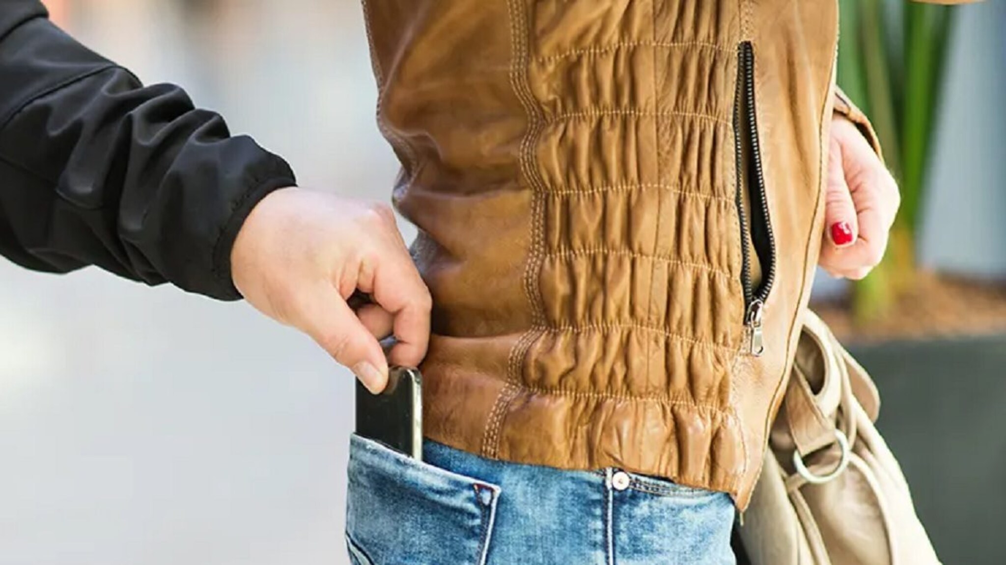 हरवलेला मोबाईल मिळेल परत! एका अ‍ॅपने क्षणार्धात होईल काम 