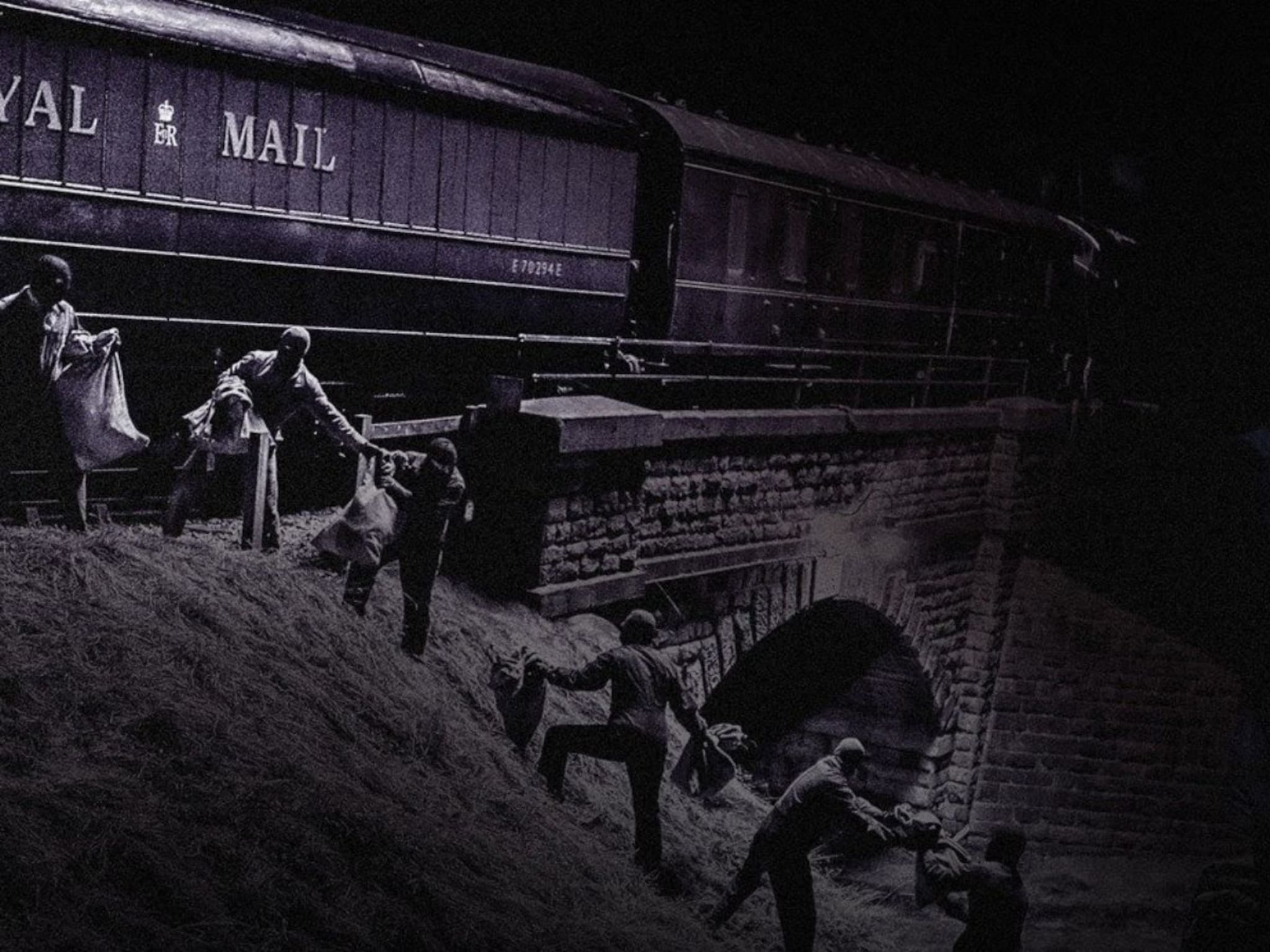 सिग्नल फेल… आणि 15 मिनिटांत ट्रेनमधून उडवले 3000000000 रुपये, 16 चोरांनी घातला सर्वात मोठा ट्रेन डाका