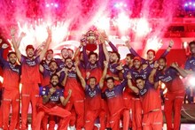 चॅम्पियन बनताच RCB ची टीम विकायला काढली, देशाला लस देणारा होणार नवा मालक!