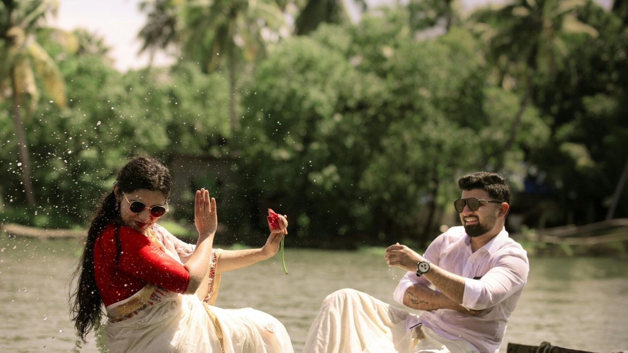 आता ना थंडी ना गर्मी... ऑक्टोबर महिन्यात 'इथं' प्लॅन करा 'रोमँंटिक ट्रिप', पार्टनर होईल एकदम खुश!