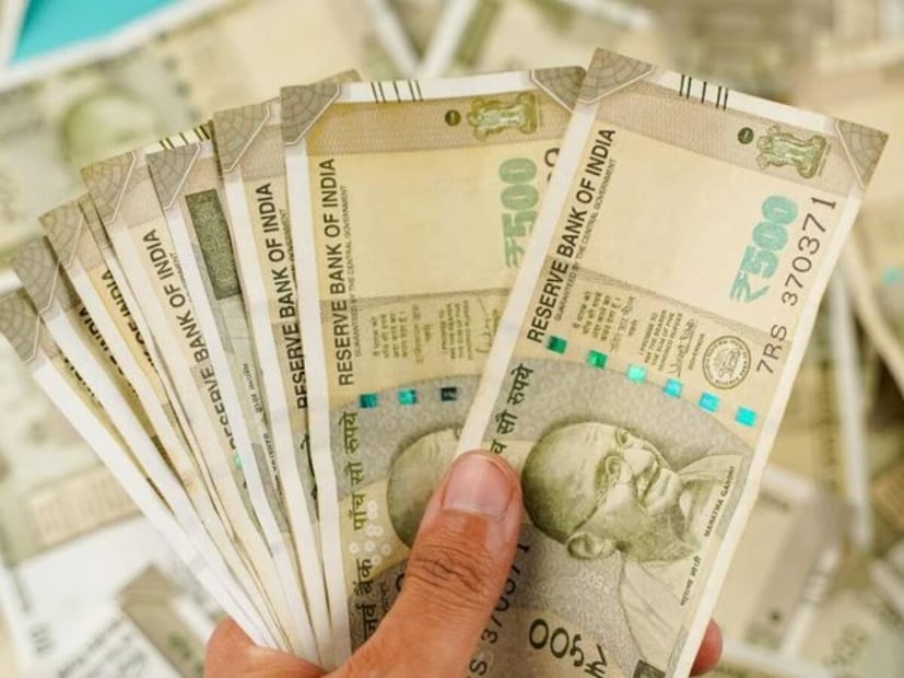 अमित गोयल यांनी गुंतवणूकदारांना सोने 2,600–2,700 डॉलर प्रति औंस पर्यंत घसरण्याची वाट पाहण्याचा सल्ला दिला. त्यानंतरच गुंतवणूक करा, त्यापूर्वी नाही.