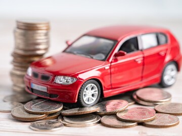 Car Loanवर RBIचा मोठा दिलासा! आता 15 लाखांच्या कार लोनवर EMI होईल कमी