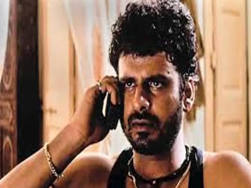 सिनेमा रिलीज झाला तेव्हा मुंबईत अंडरवर्ल्डचा धुमाकूळ होता. राम गोपाल वर्मा यांनी अंडरवर्ल्डच्या या सर्व पैलूंना एका कथेत गुंतवले आणि एक चित्रपट बनवला.