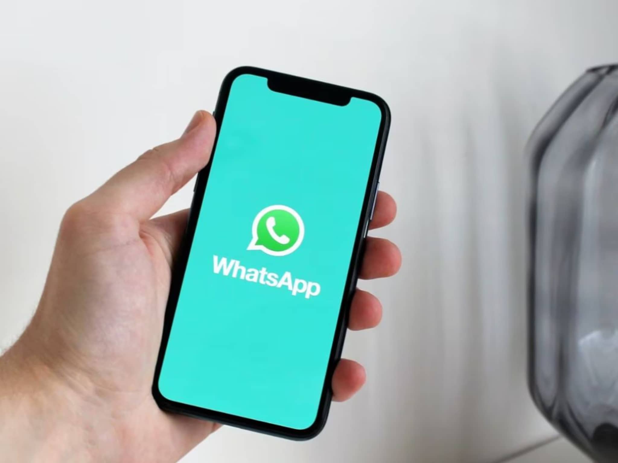 WhatsApp आणि Facebook वर आलंय जबरदस्त फीचर! सिक्योरिटी होणार डबल