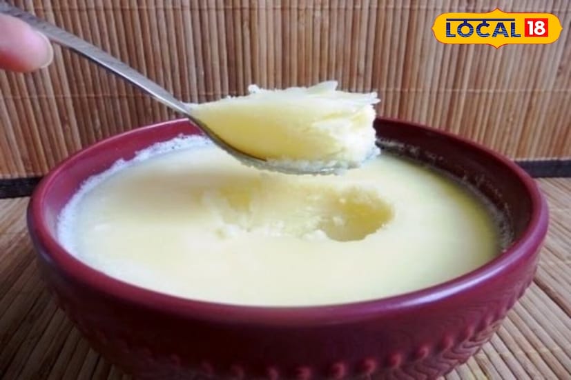 घरी देशी तूप बनवताना, लोणी शिजवले जाते आणि विड्याची पाने देखील जोडली जातात. तुपात विड्याची पाने घालणे ही एक जुनी पद्धत आहे, जी अनेक प्रकारे उपयुक्त आहे. विड्याची पाने तुपातील अतिरिक्त ओलावा शोषून घेतात. 