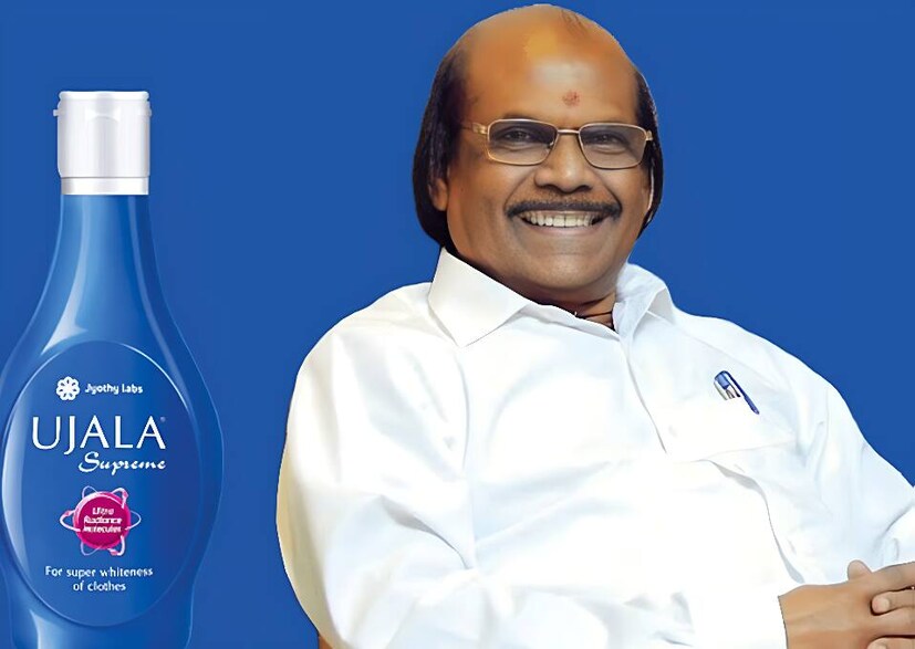 या लेखाच्या आधारावर, रामचंद्रन यांनी एक वर्ष अथक प्रयत्न केले आणि शेवटी त्यांना 'व्हाईटनर' बनविण्यात यश आले. 'व्हाईटनर' बनवण्याचा फॉर्म्युला तयार झाल्यानंतर, रामचंद्रन यांनी १९८३ मध्ये केवळ  ५,००० रुपयांचे कर्ज घेतले आणि त्यांच्या वडिलोपार्जित जमिनीवर एक छोटी लॅब सुरू केली. त्यांनी आपल्या मुलीच्या नावावर या लॅबचे नाव 'ज्योती' ठेवले आणि लहान स्तरावर कारखान्याची सुरुवात केली. 