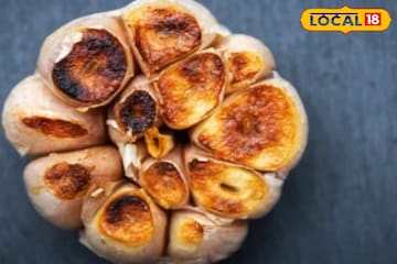 रोज झोपण्यापूर्वी भाजलेला लसूण खा आणि चमत्कार पाहा, 'या' 4 समस्यांवर रामबाण उपाय रोज झोपण्यापूर्वी भाजलेला लसूण खा आणि चमत्कार पाहा, 'या' 4 समस्यांवर रामबाण उपाय