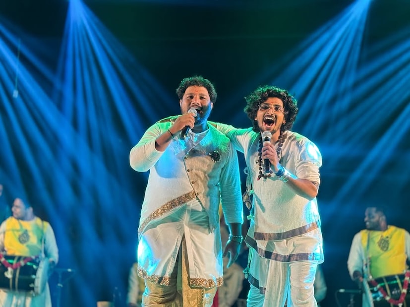  "आम्ही तिघांनी (ईश्वर, हर्ष-विजय) रंगपंढरी नावाचा आमचा शो करताना ते आतपर्यंत जी स्वप्न पाहिली होती ती आज रवी सरांमुळे कुठेतरी पूर्ण होत आहेत."