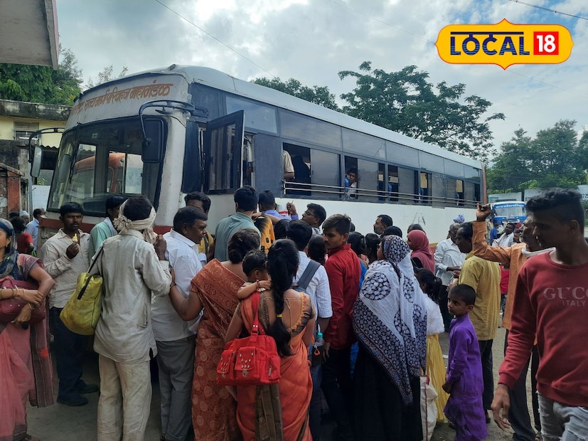  पुणे, बीड, अहिल्यानगर, अमरावती आणि बुलढाणा या विभागांनी मागील वर्षाच्या तुलनेत या दिवाळीत चांगली कामगिरी करत उत्पन्न वाढवले आहे. परंतु सिंधुदुर्ग, यवतमाळ, गडचिरोली, चंद्रपूर आणि धाराशिव या विभागांची कामगिरी अपेक्षेपेक्षा सुमार राहिली. या विभागांच्या कमजोर कामगिरीचा महामंडळाच्या एकूण उत्पन्नावर विपरीत परिणाम झाल्याचे परिवहन मंत्रालयाने नमूद केले आहे.