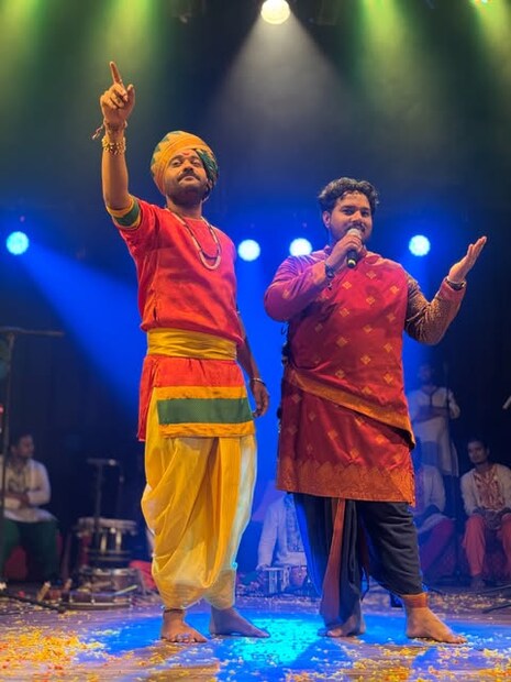 'फुलवरा' सिनेमाची संकल्पना आणि दिग्दर्शन रवी जाधव यांचं आहे. तर सिनेमाची कथा-पटकथा-संवाद आणि गीते ईश्वर ताराबाई अंधारे यांची आहे. संगीत हर्ष-विजय यांचं आहे. 
